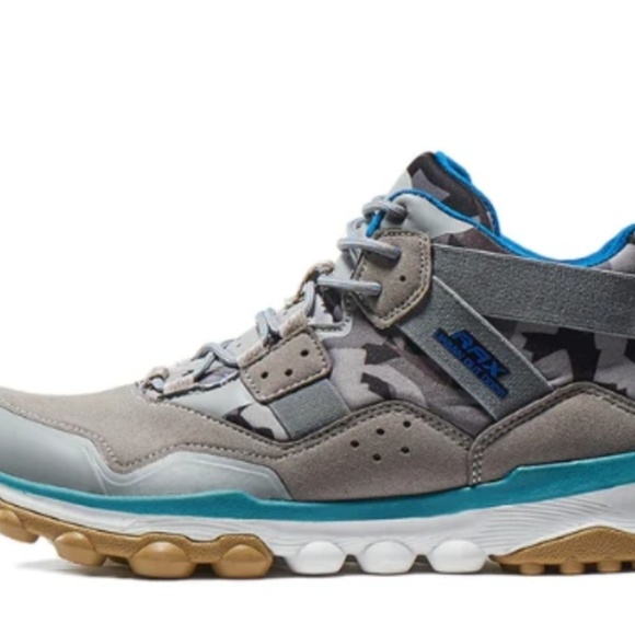 Unisex Waterproof Breathable Hiking Boot - Picture 2 of 6